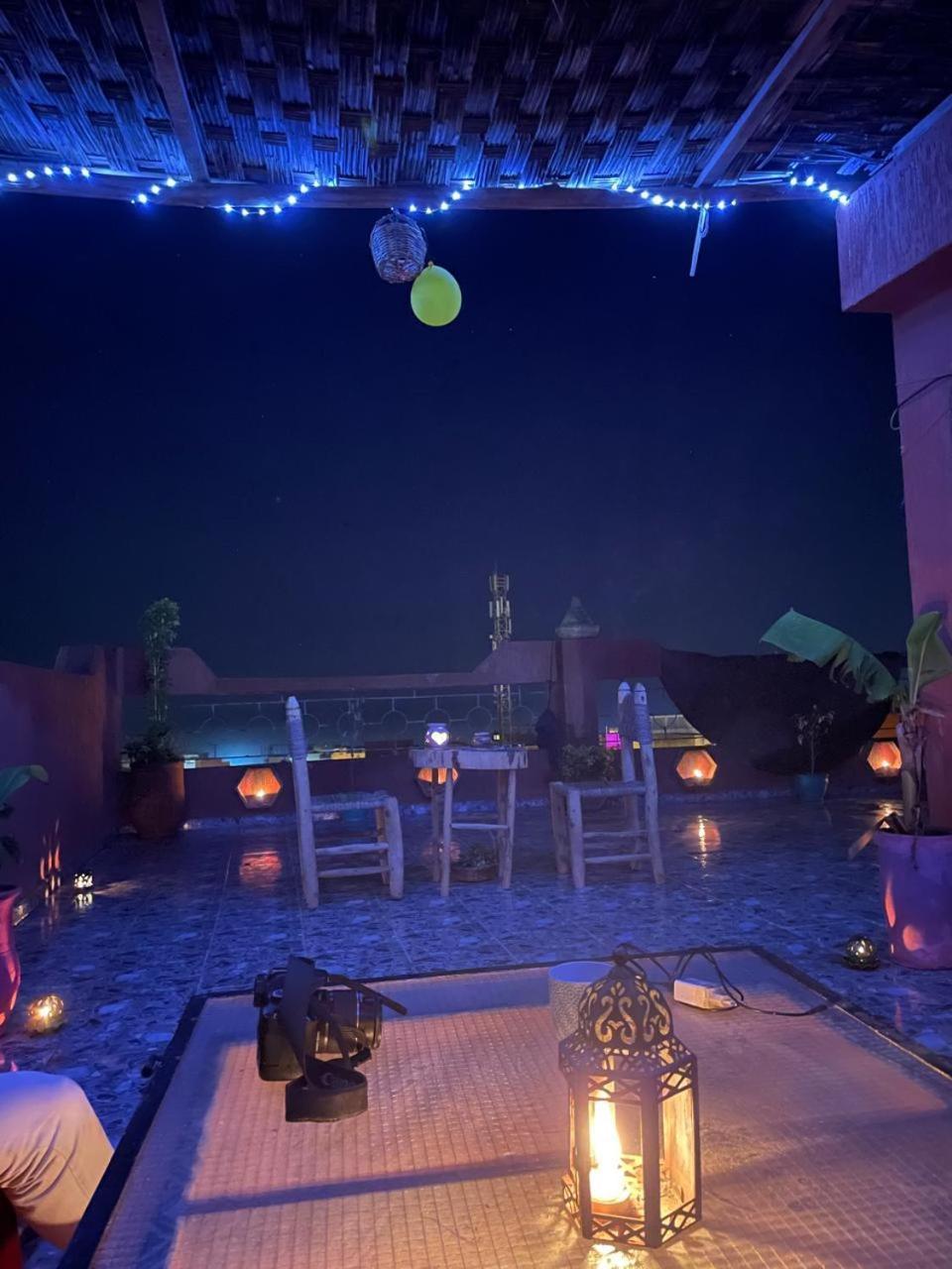 Wave Stay Hostel - Sea View อกาดีร์ ภายนอก รูปภาพ